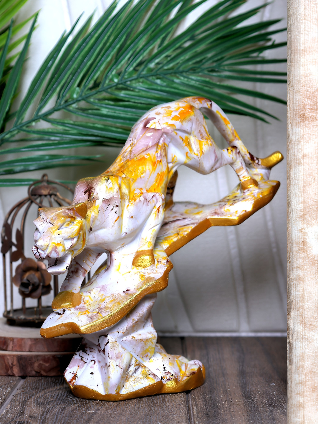 Aura Tree Jaguar Silver Polyresin Natural Living Room Small Showpiece - 7.9 Inches