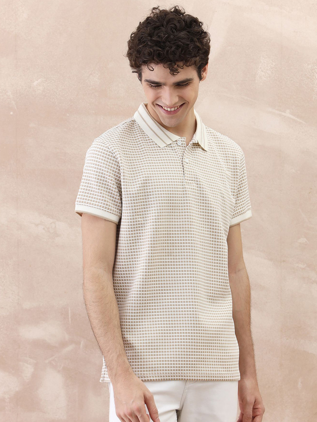 Iconic Men Checked Polo Collar T-shirt
