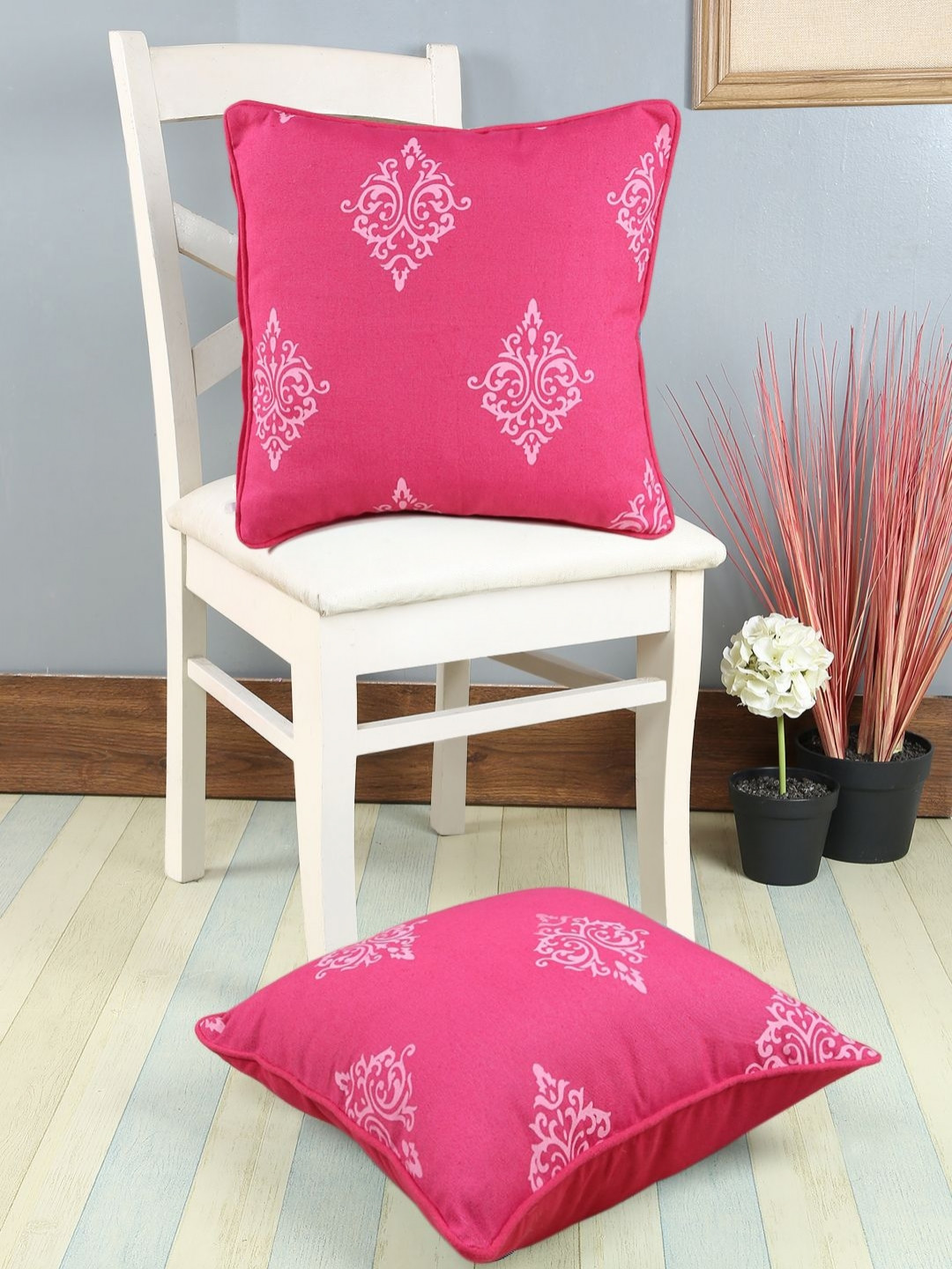 Aura Fuchsia & Pink Set of 2 Ethnic Motifs Square Cushion Covers