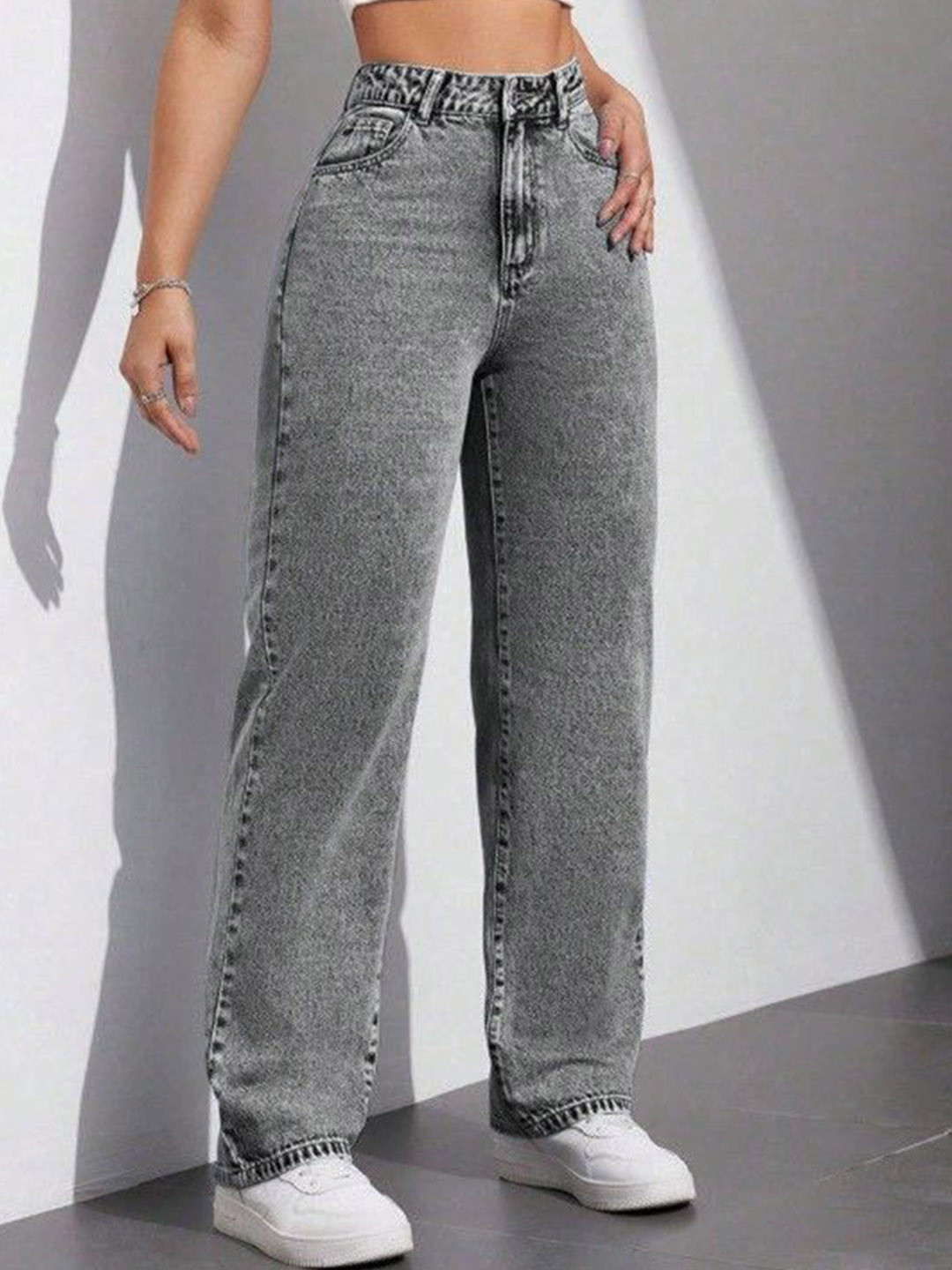 AKACY Women Jean Straight Fit High-Rise Jeans