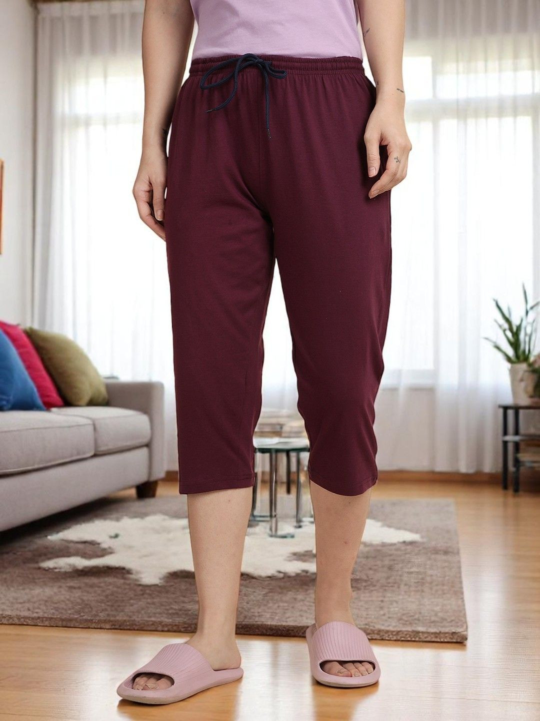 Kryptic Women Mid Rise Relexed Fit Capris