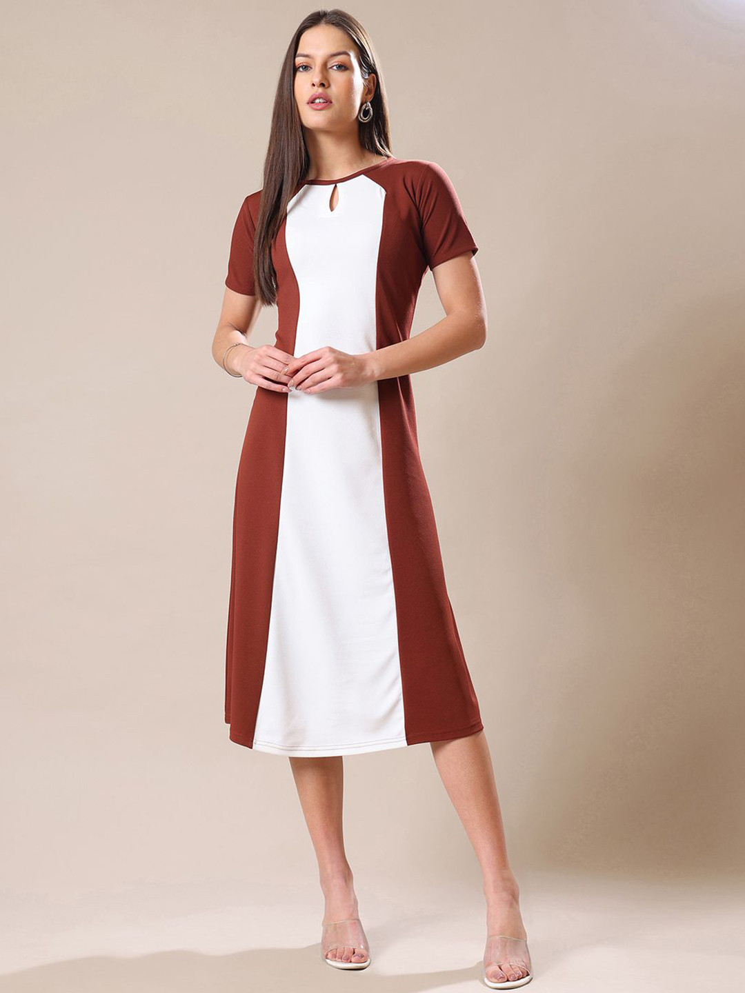 MILOST Women Solid Short Sleeve A-Line Midi Dress