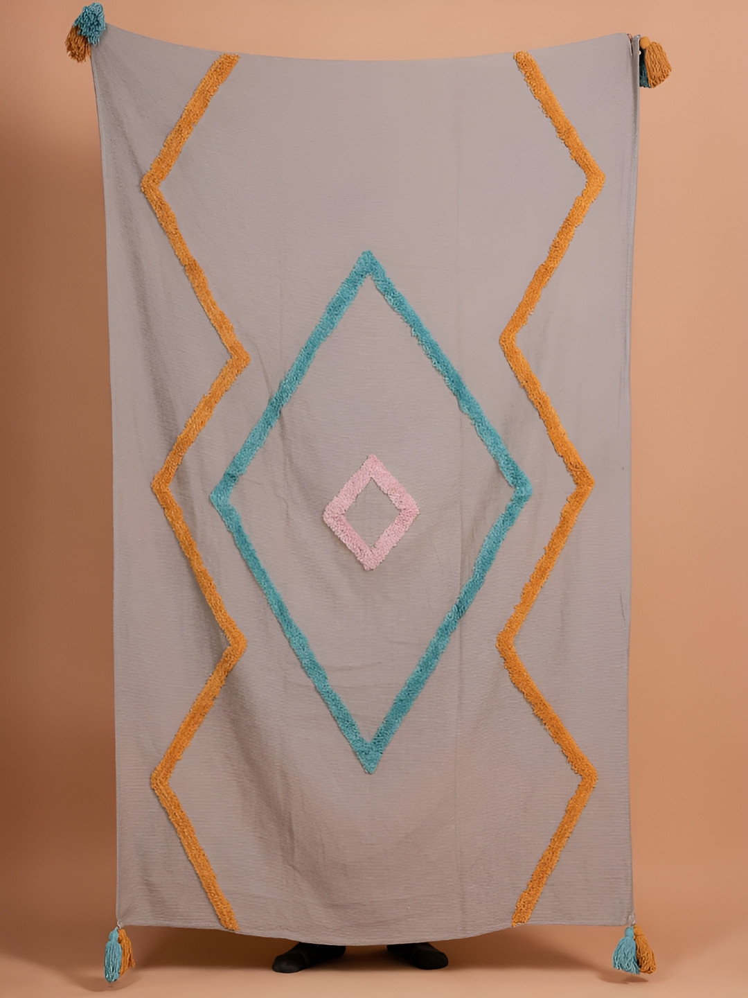 THEGASBH Grey Self-Designed Tufted Throws