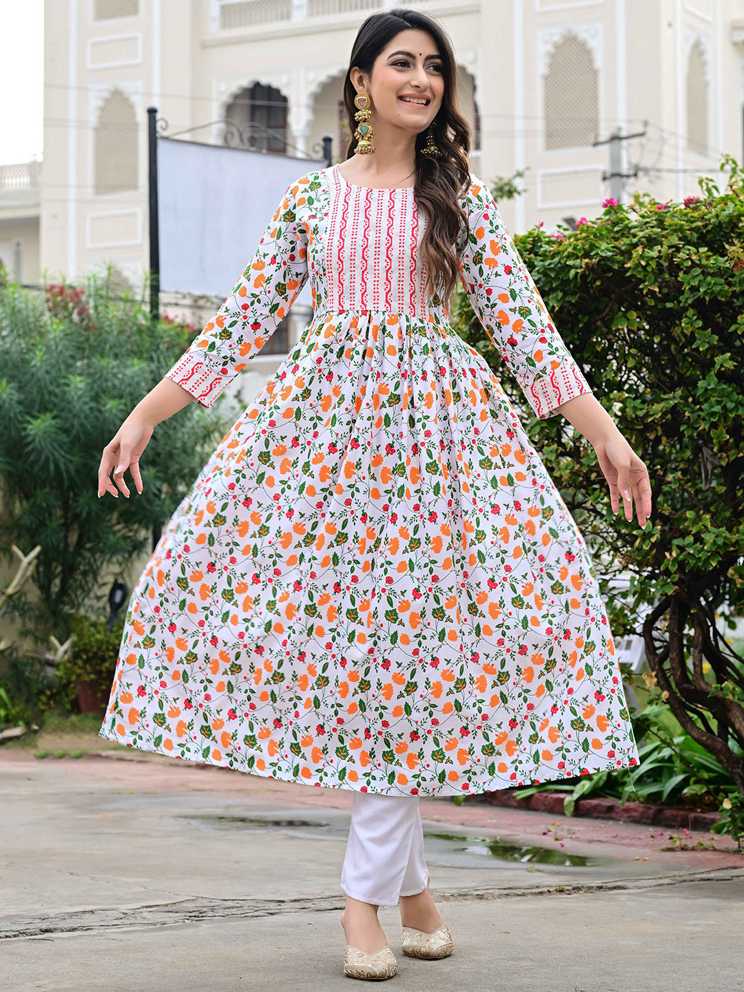 DARGU Floral Printed Round Neck Anarkali Kurta