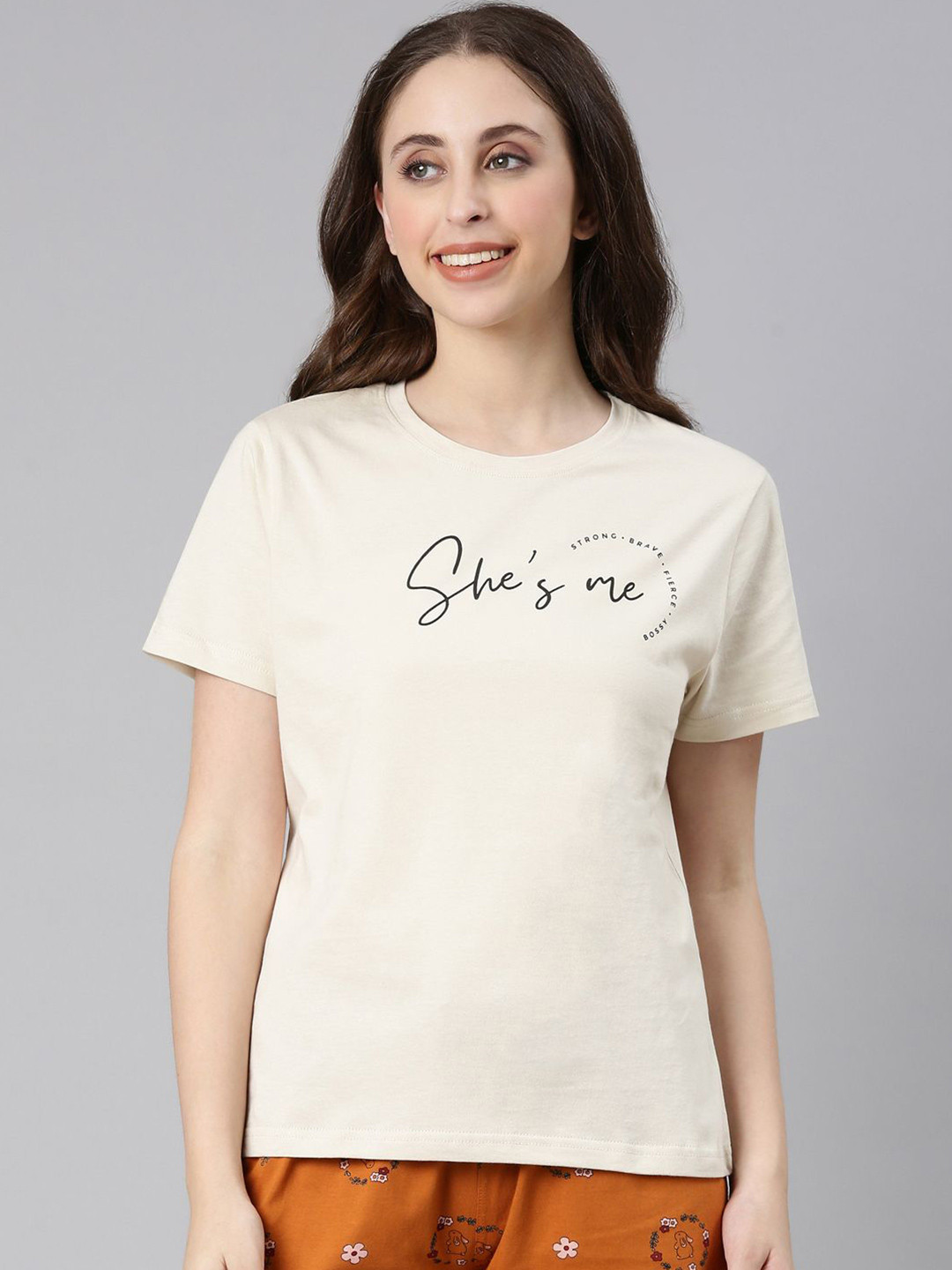 TWIN BIRDS Women Ivory Snow Cotton Typography Printed Relaxed Fit Tee