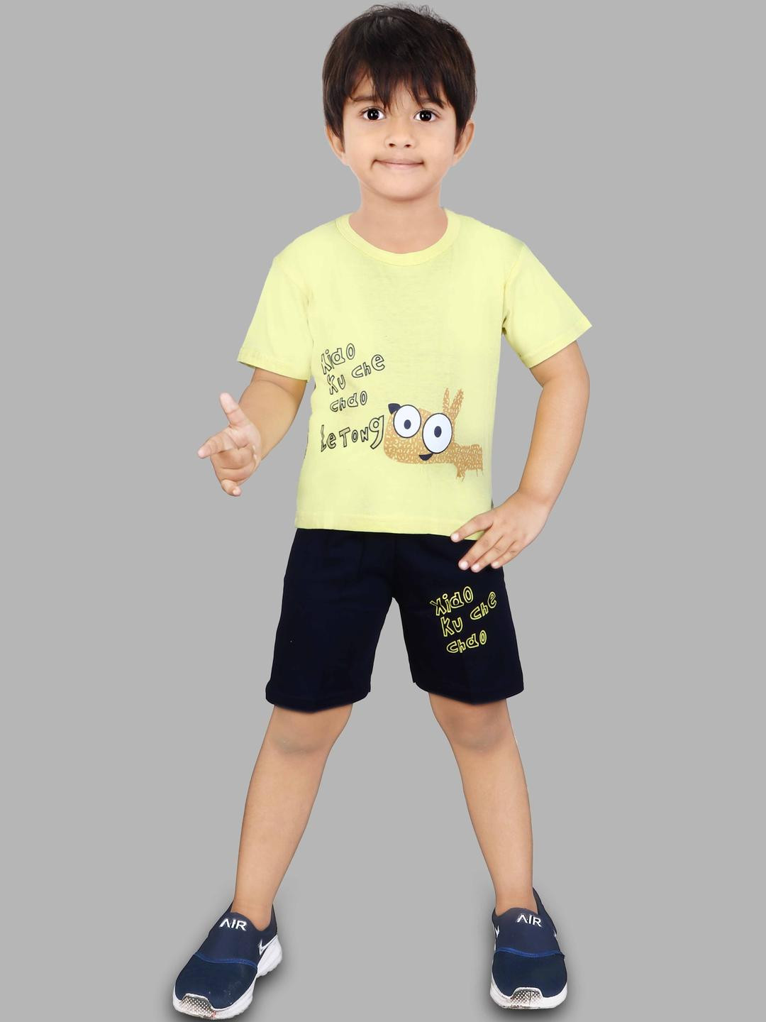 Covetus Unisex Clothing Set