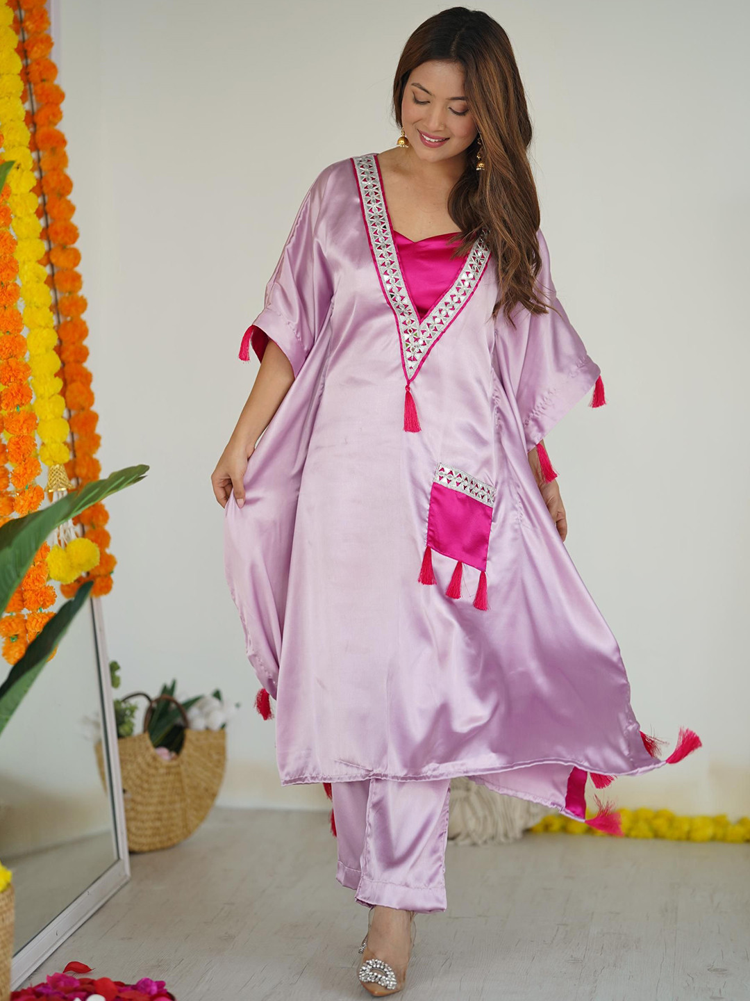 FFI Women Solid Kaftan Slip-On Kurta Sets