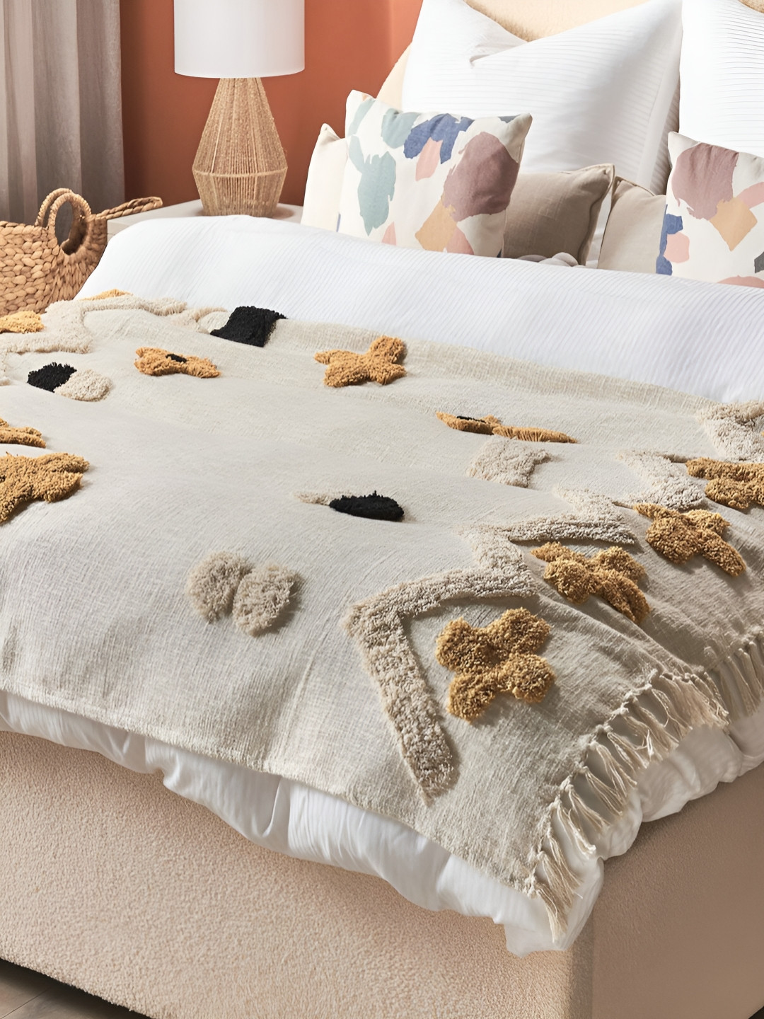 THEGASBH Beige & Brown Tufted Cotton Throw