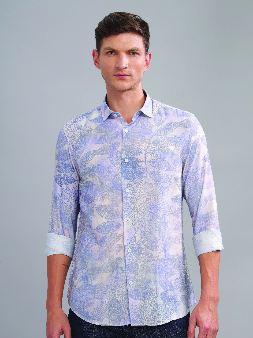 Blu MNKY Men Smart Slim Fit Floral Printed Spread Collar Casual Shirt