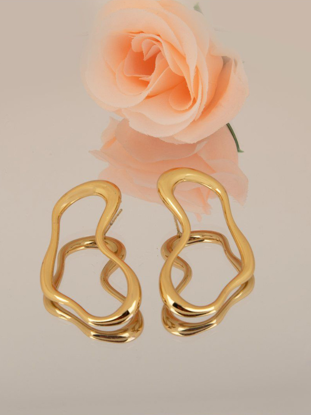 LA FILLE D'OR Gold-Plated Contemporary Drop Earrings
