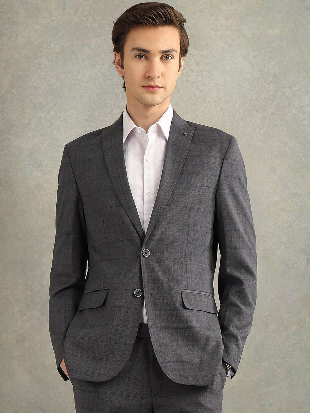 Arrow Checked Woolen Tailored-Fit Single-Breasted Two-Piece Suit