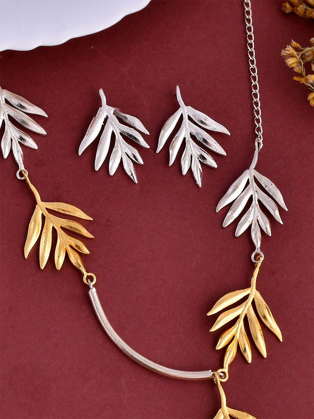 Silvermerc Designs Women Gold-Plated Leaf Jewellery Set