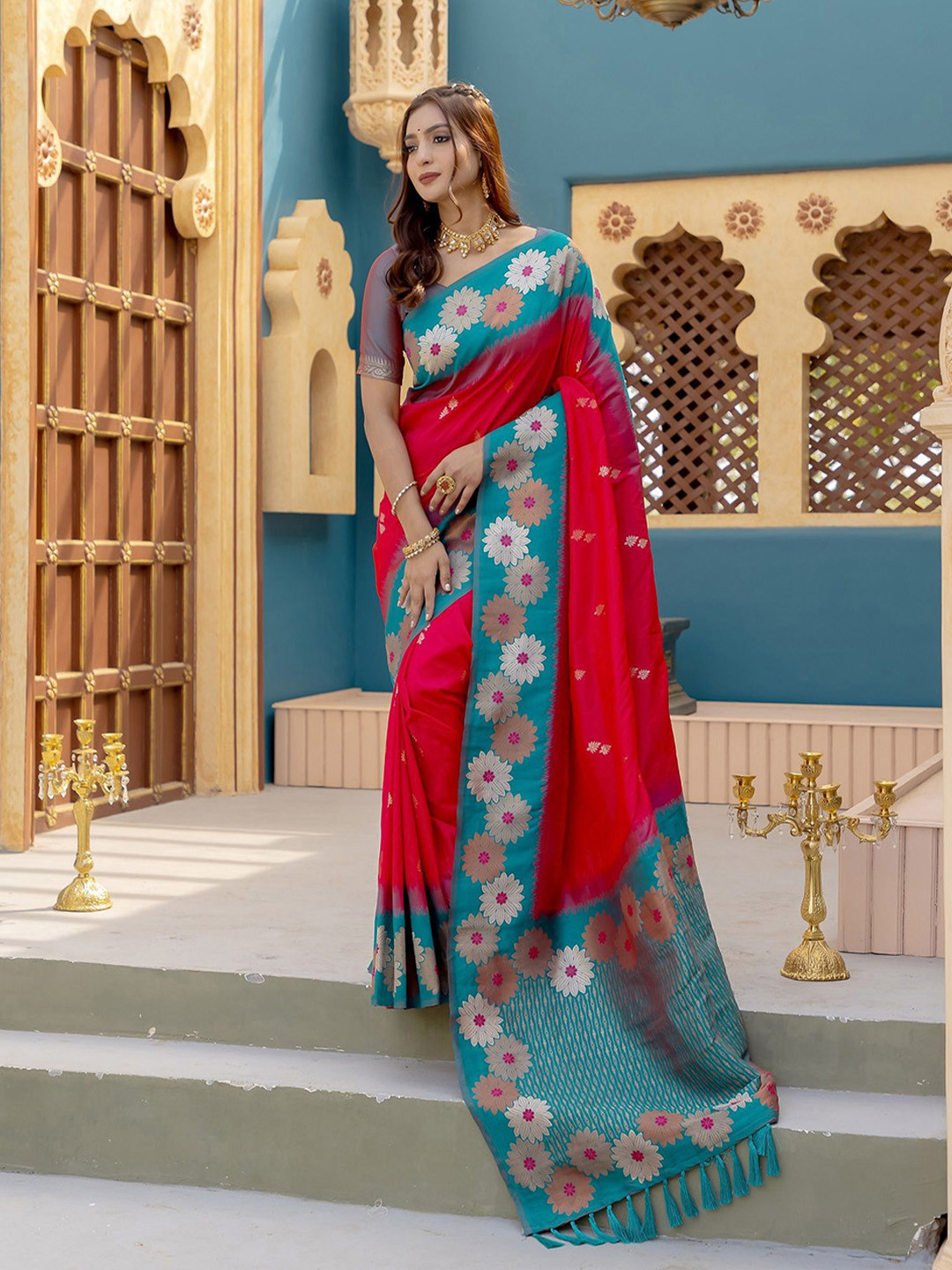 MORDEN MUSE Women Woven Design Ethnic Motifs Poly Silk Saree