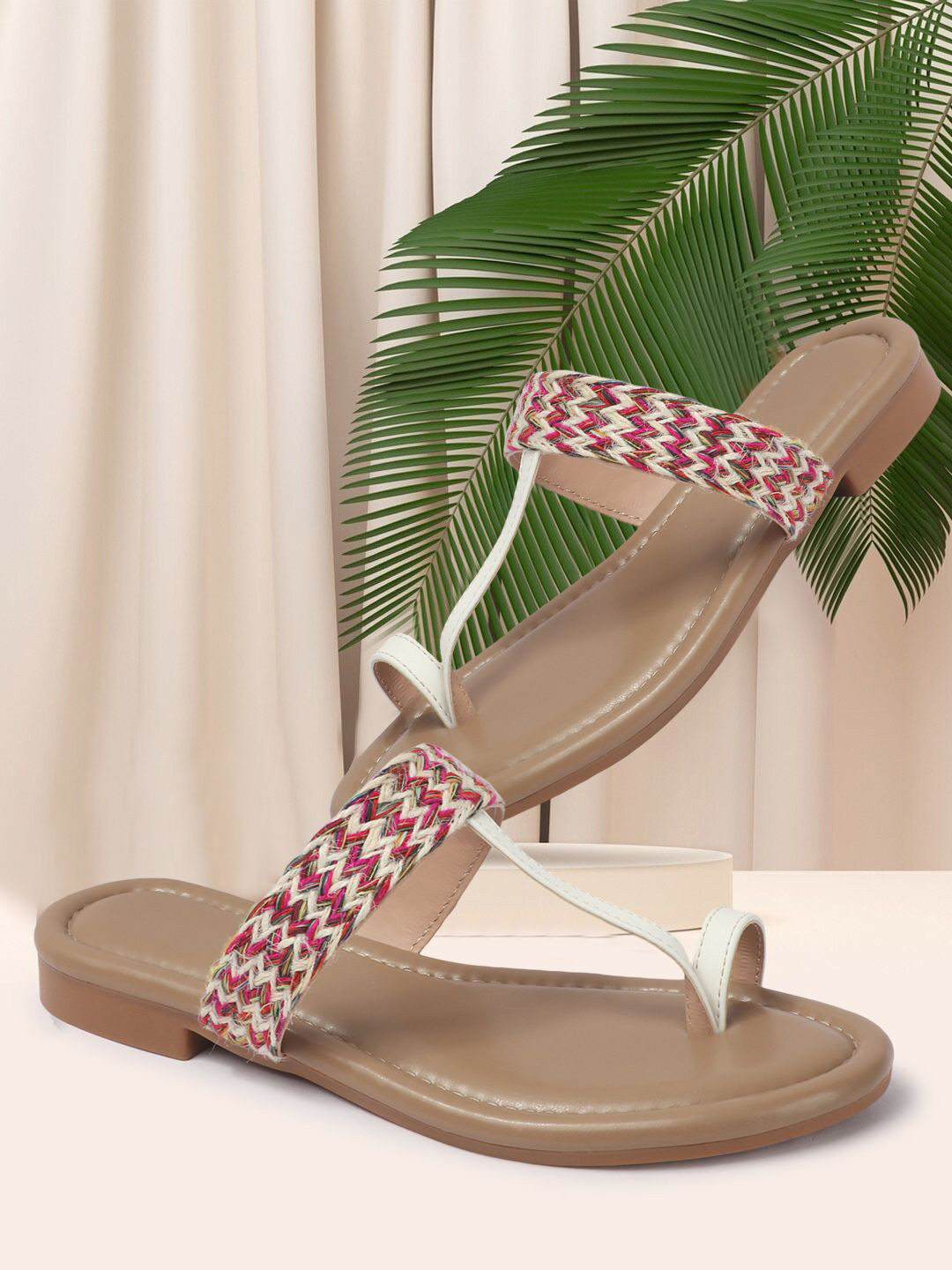 AVIVASTYLE Women One Toe Flats
