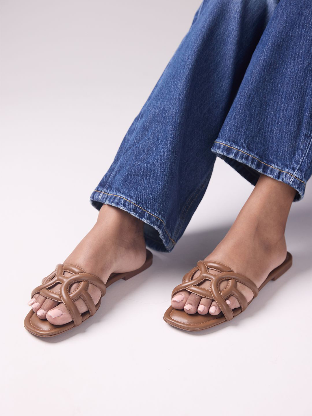 CAI Women Open Toe Halo Tan Flat