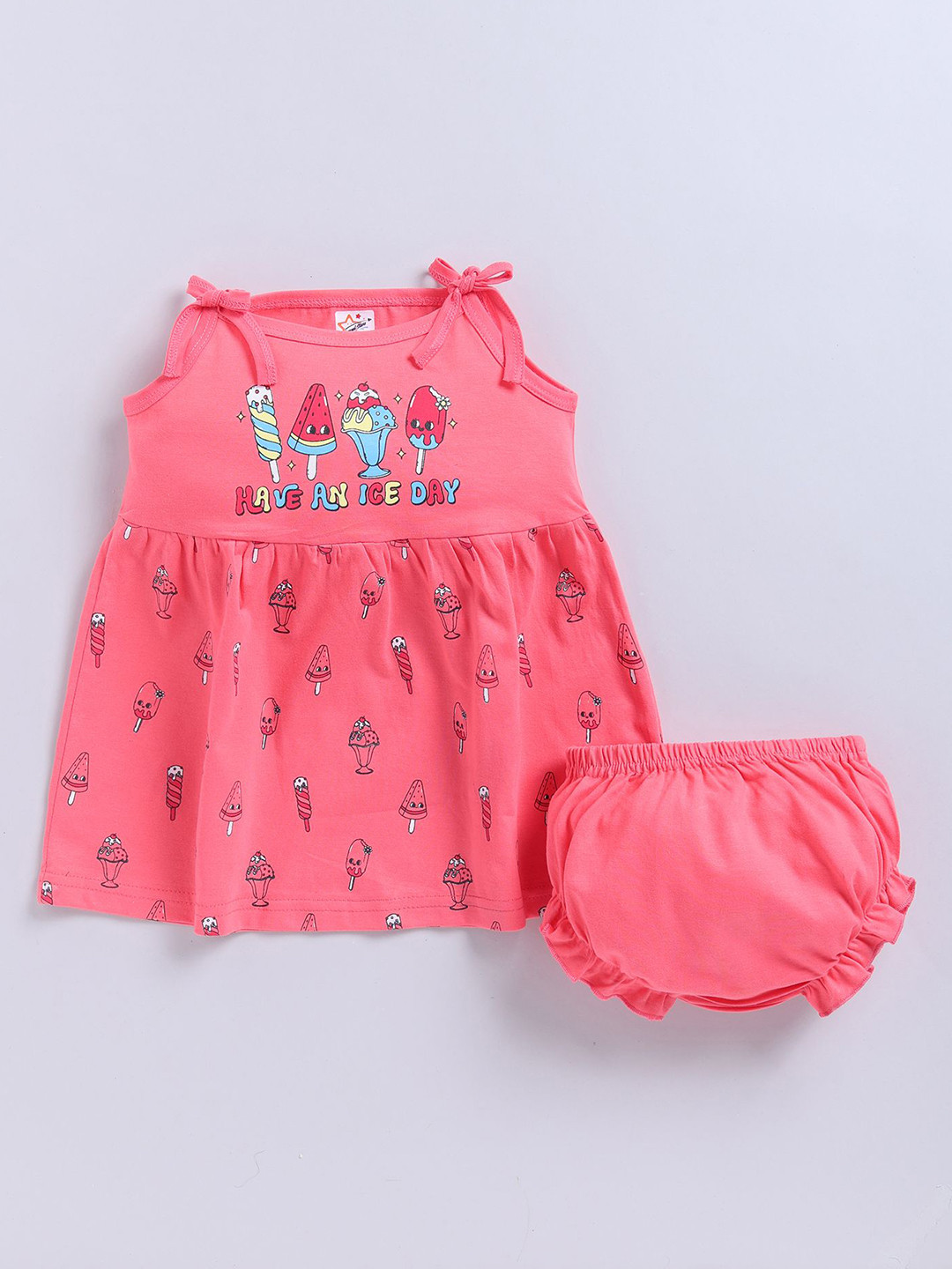 Universal Stars Girls Printed Top with Shorts