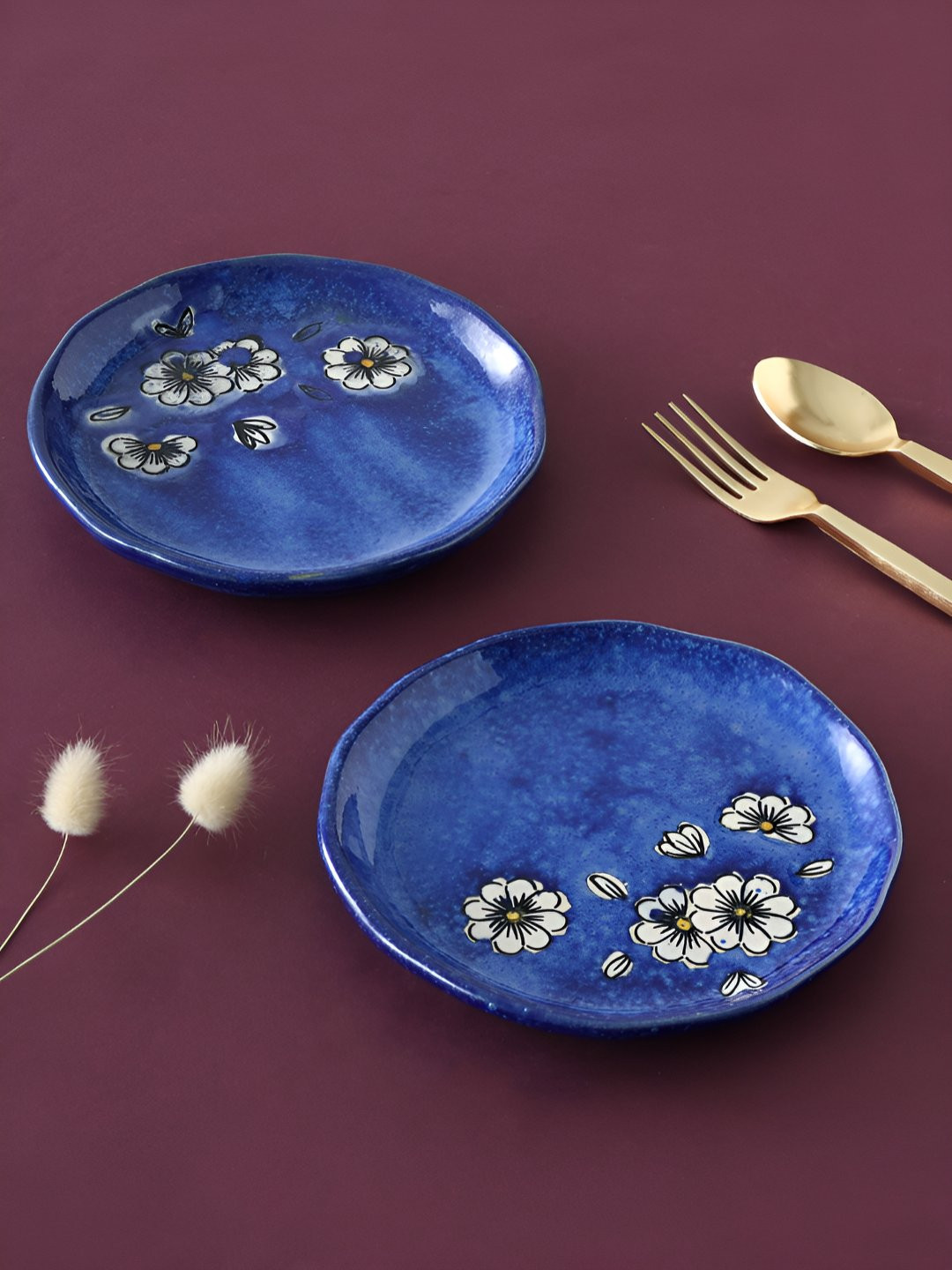 Eyaas Blue 2 Pieces Ceramic Hand Painted Dishwasher and Microwave Safe Plates