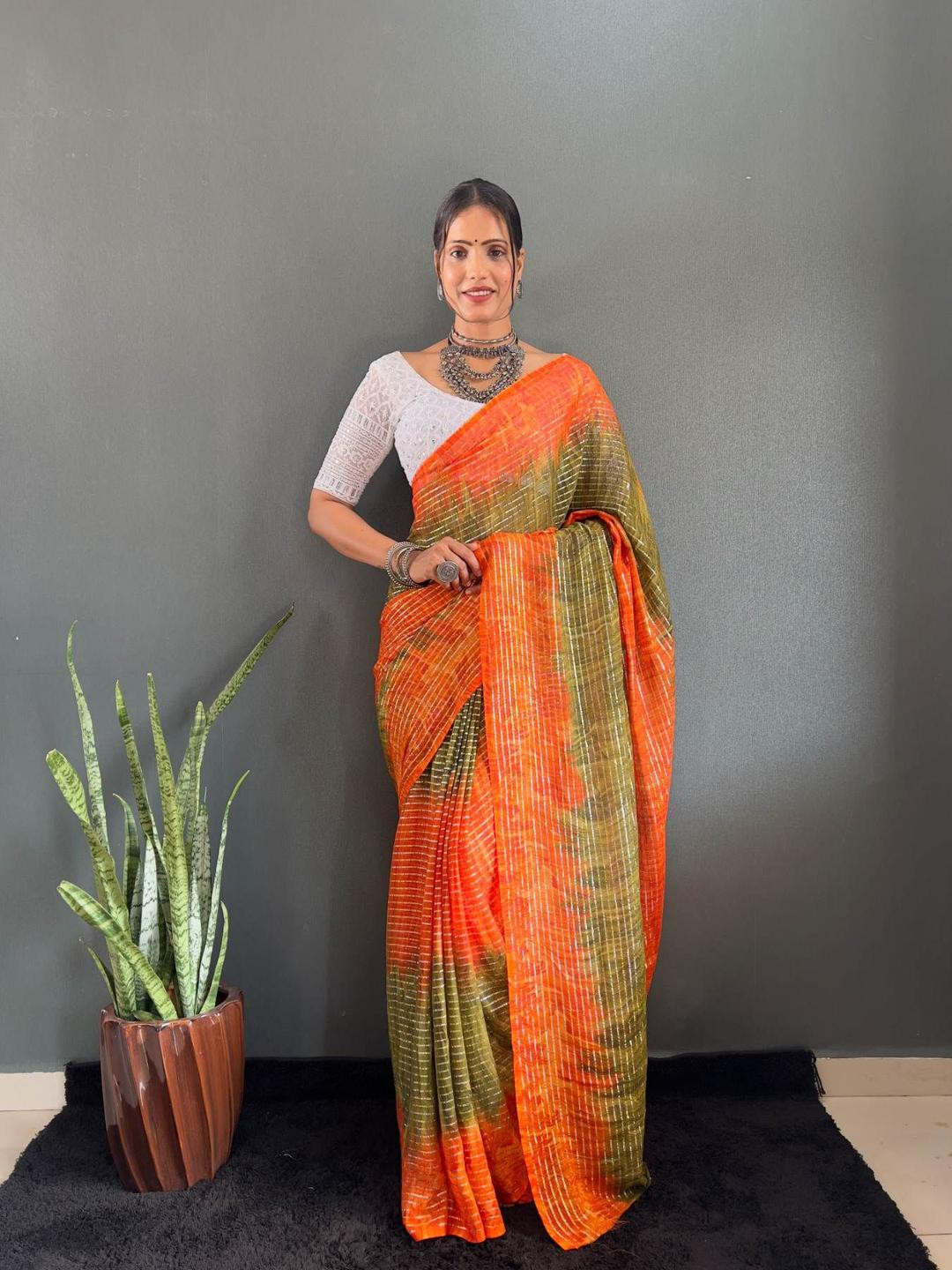 AQUILIQ Orange Ombre printed saree with solid border And Chikan Kari blouse Piece