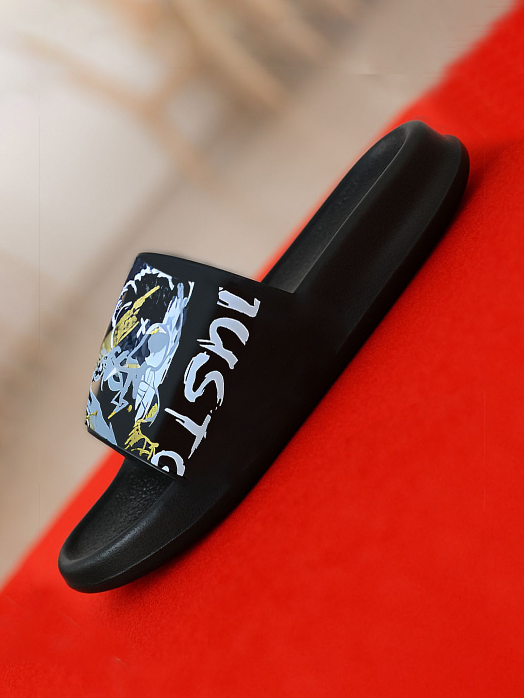 POLLOLOCO Men Printed Rubber Sliders