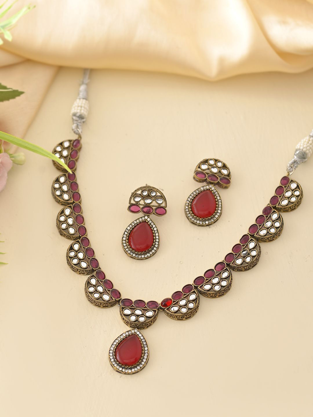 Silvermerc Designs Women Opulent Gold & Pearl Bridal Jewellery Set