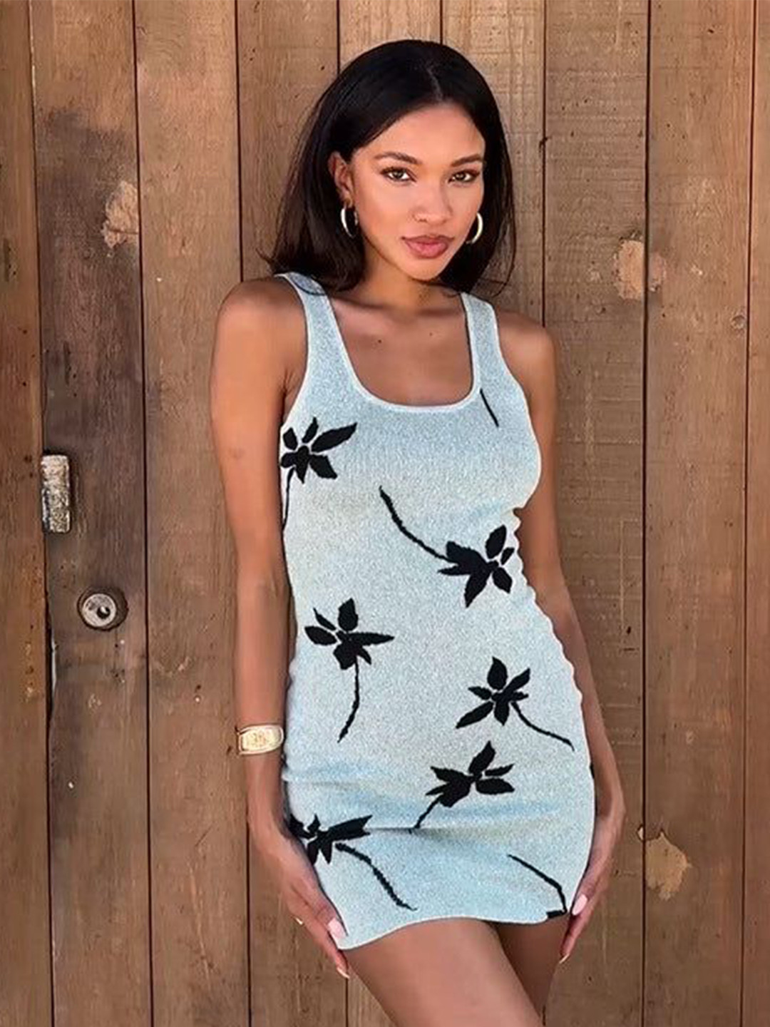 Outzidr Green Printed Square Neck Dress