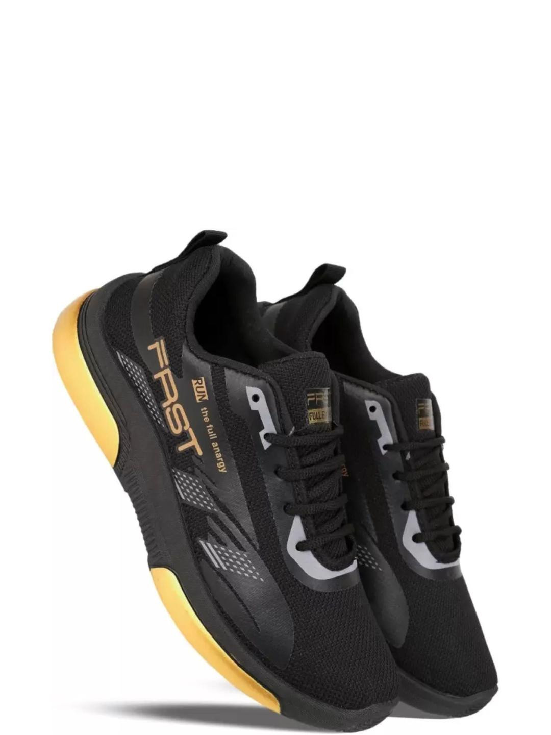 HOTSTYLE Men Gold Canvas Sports Shoes