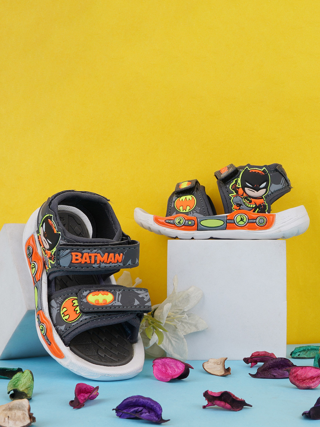 LMG Lifestyle Kids Batman Sandals