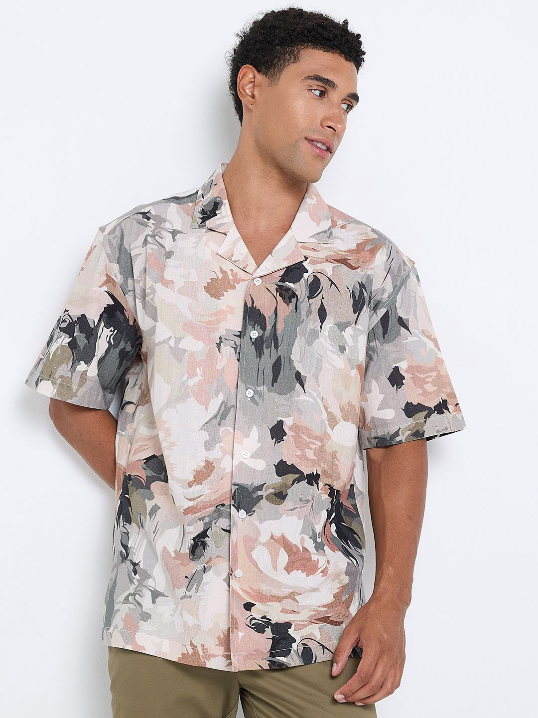 BEN SHERMAN Men Printed Cuban Collar Casual Shirt