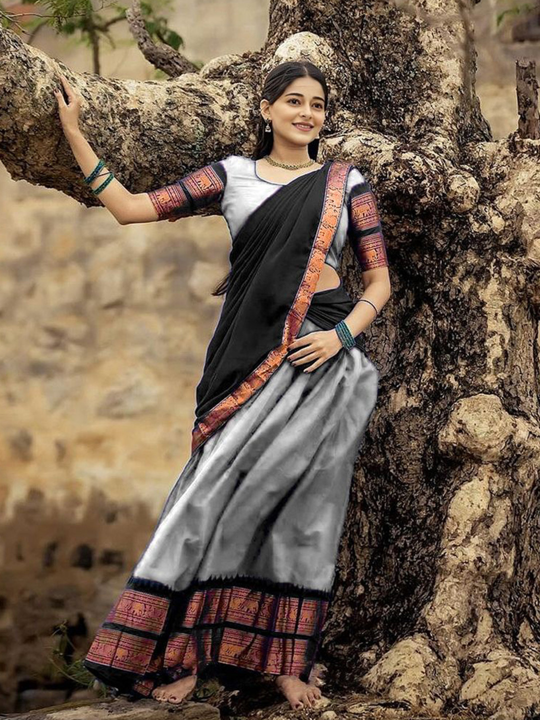 R K INFINITIVE Semi-Stitched Lehenga & Unstitched Blouse With Dupatta