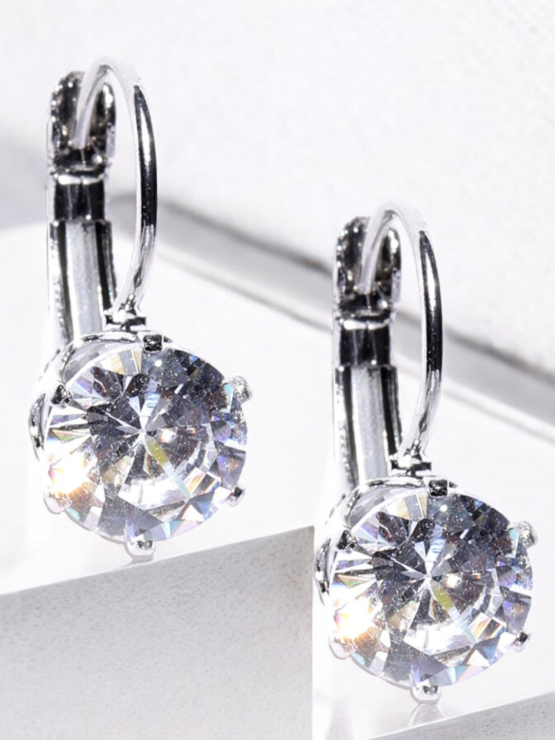 DressBerry Silver-Plated Cubin Zirconia Contemporary Studs