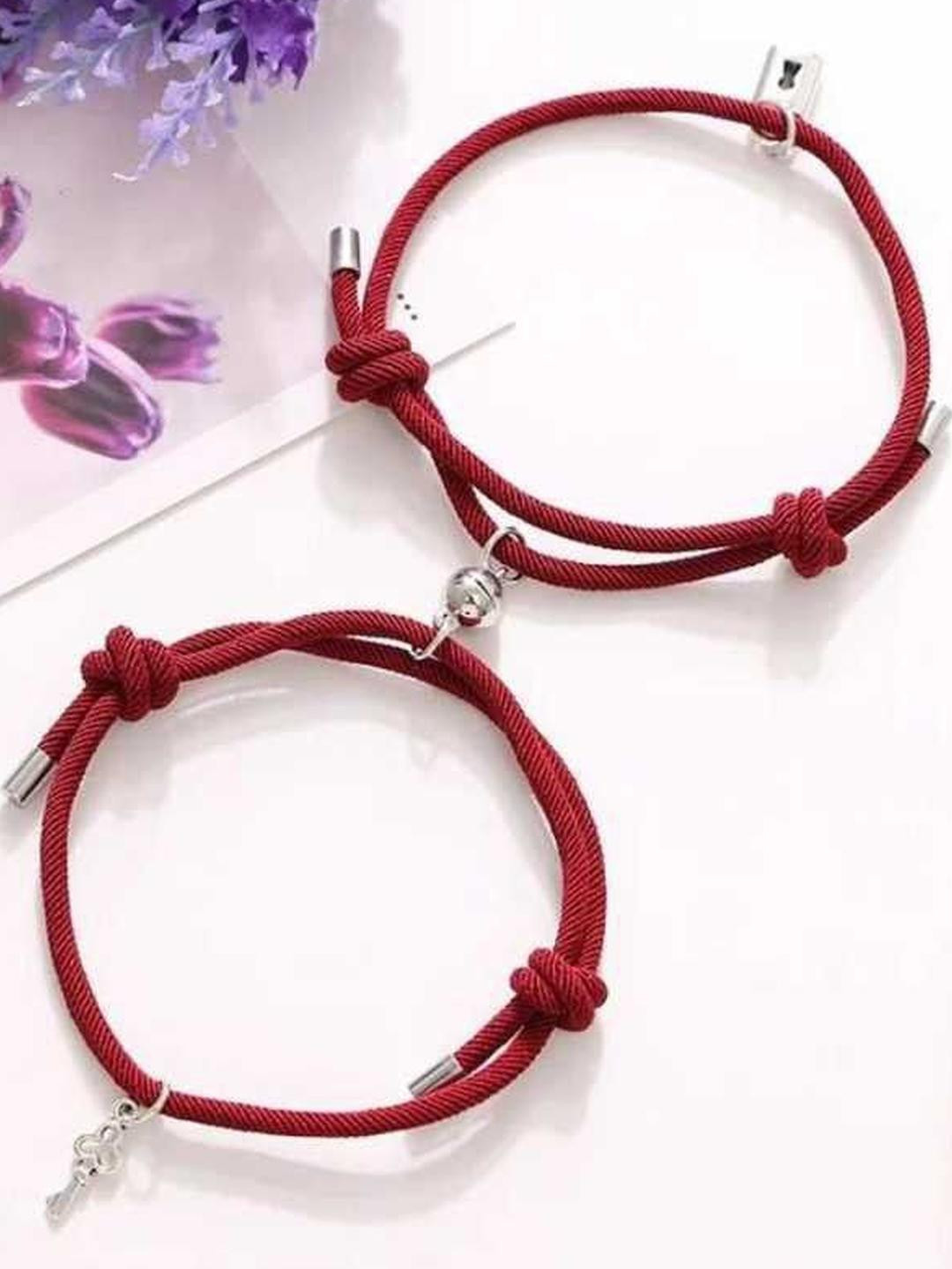 HOUSEOFTRENDZZ Unisex German Silver Charm Bracelet