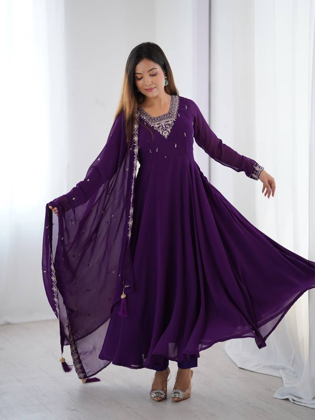 LABELKBBRAND Floral Yoke Design Kurta With Trousers & Dupatta
