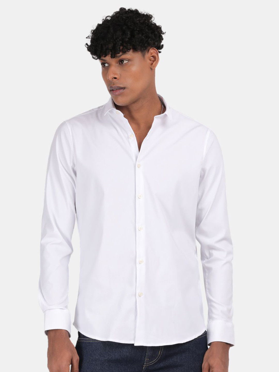 Blu MNKY Men Smart Slim Fit Button-Down Collar Casual Shirt