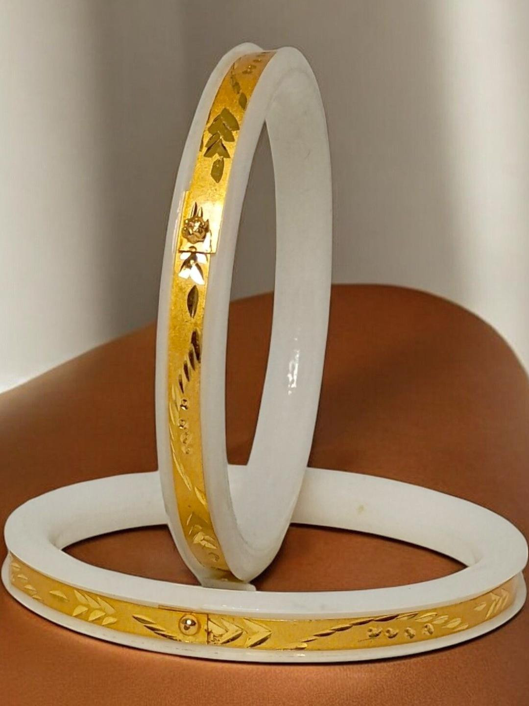 Tanvi J Plastic Gold-Plated Bangles