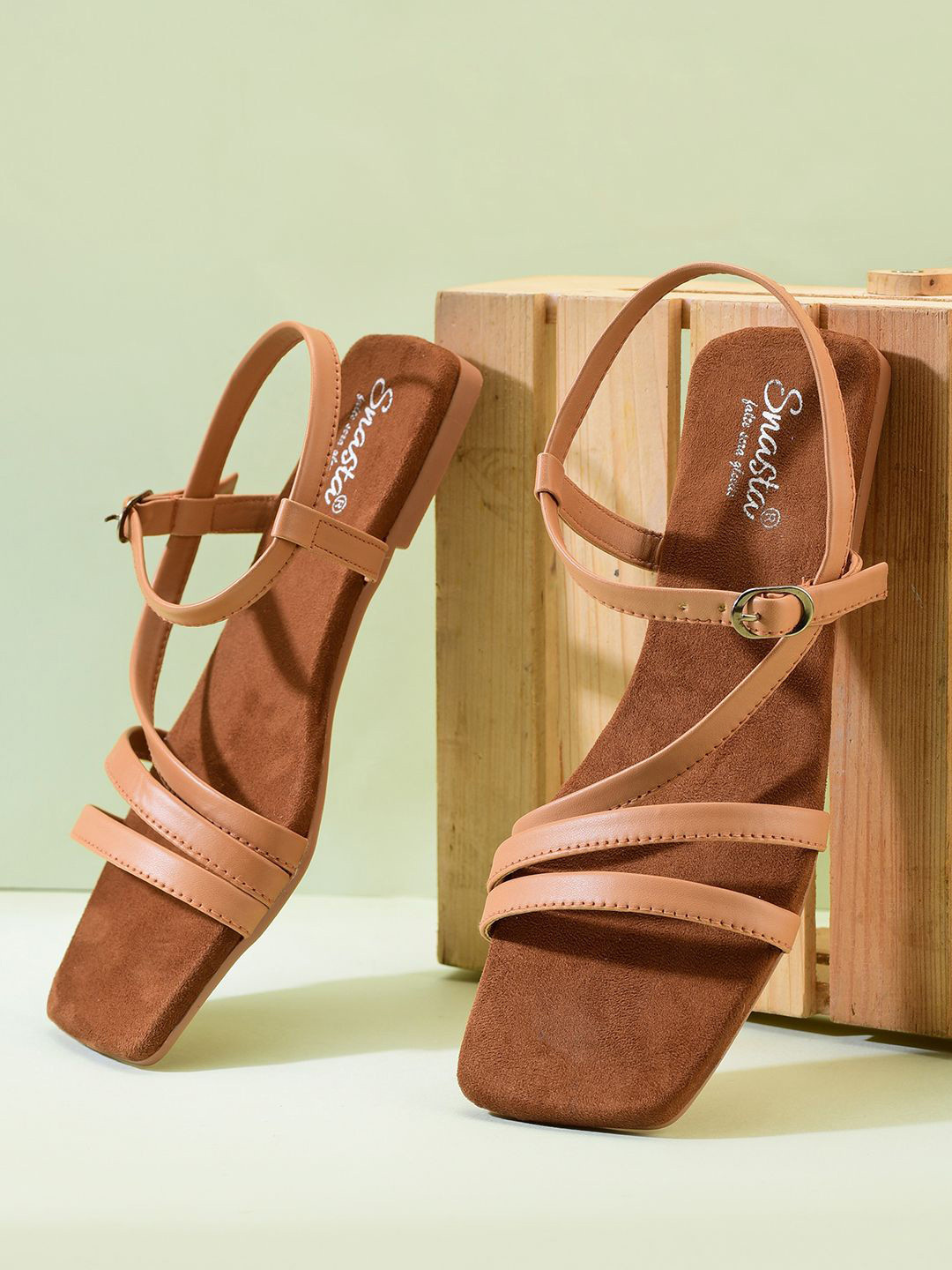 Snasta Women Strappy T-Strap Flats