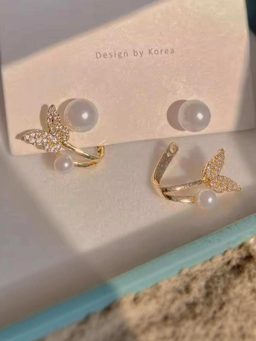 Nitant Animal Shaped Ear Cuff Earrings