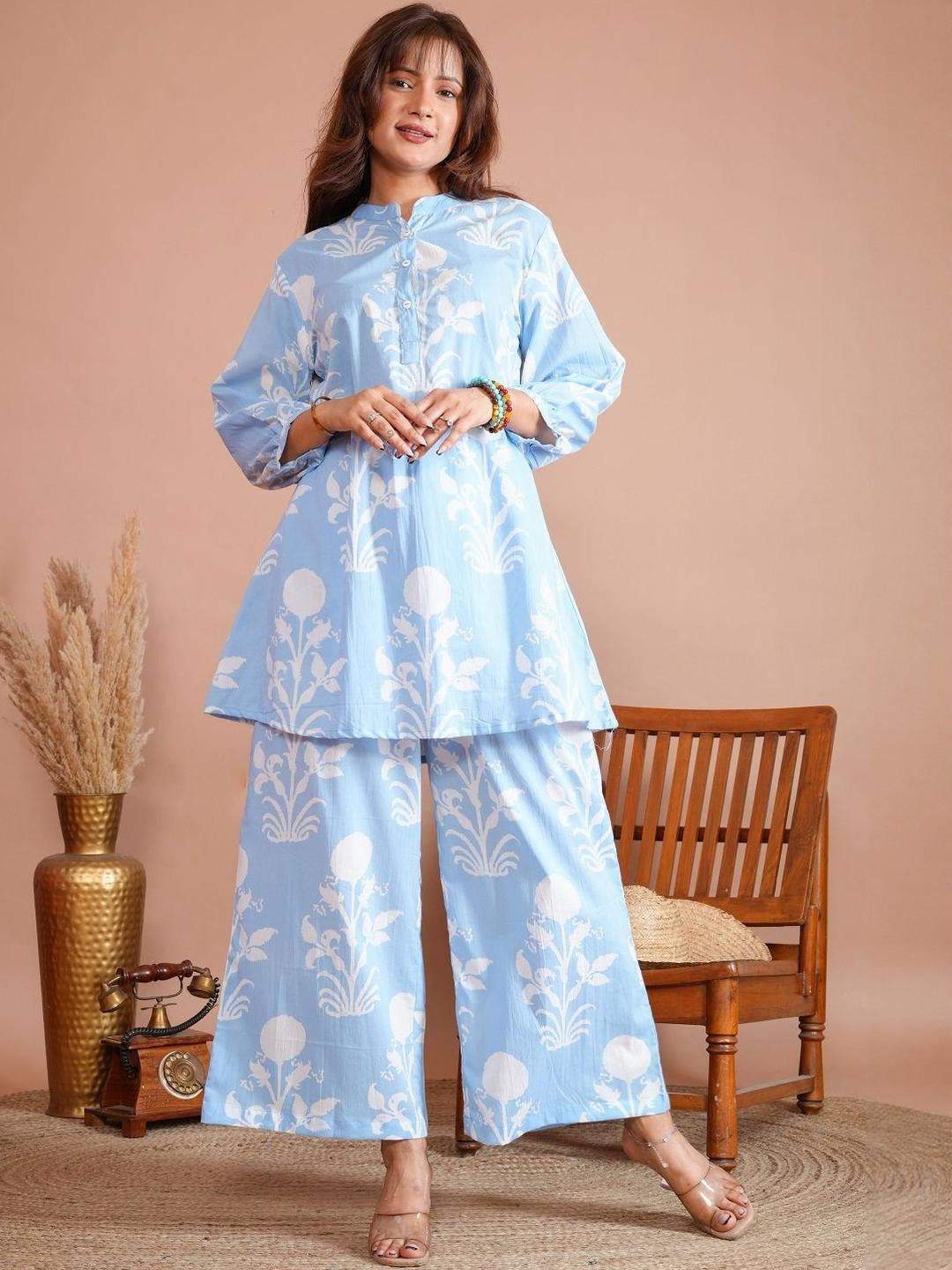 TISARA Women Luxe Flow Printed Co-ord Set