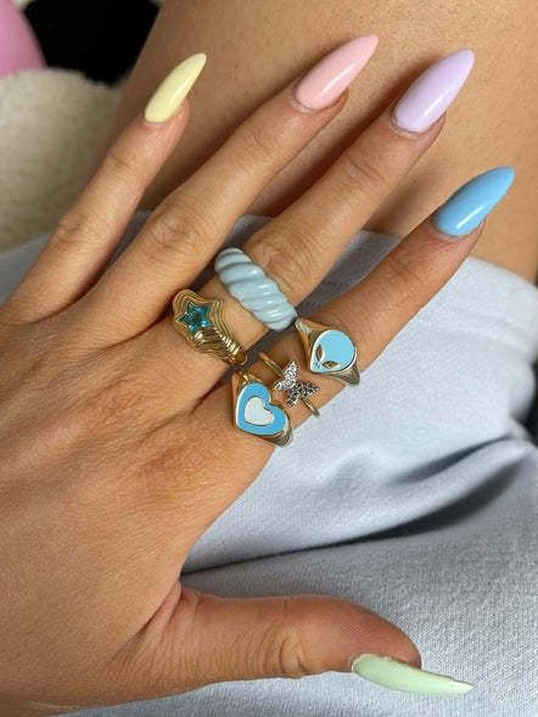 Arzonai Women Set of 4 Y2K Metal Rings