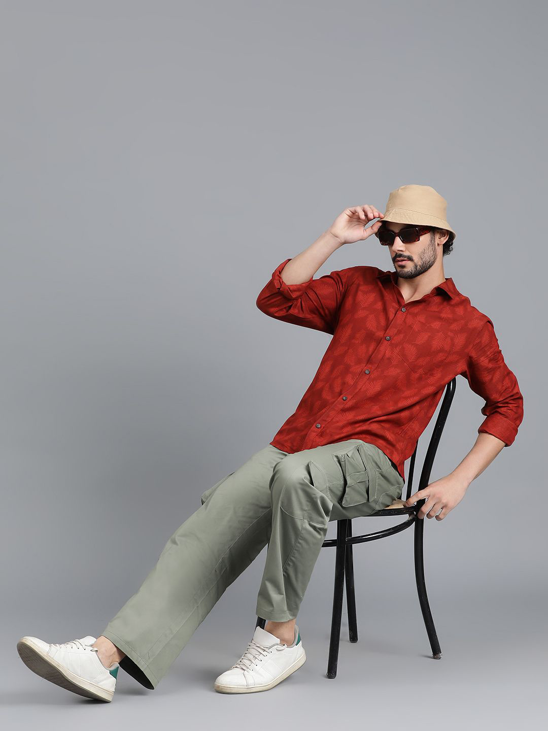 Stylecast X Kotty Men Modern Striped Casual Shirt