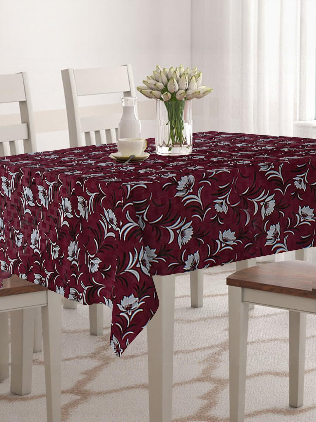 Wings Star Red Plastic Table Covers