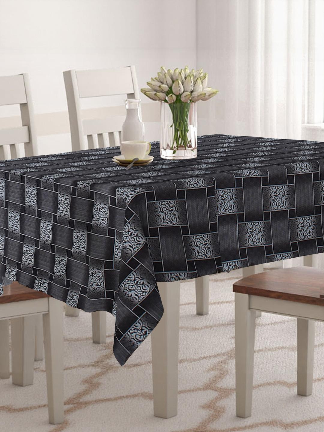 Wings Star Silver Plastic Table Covers