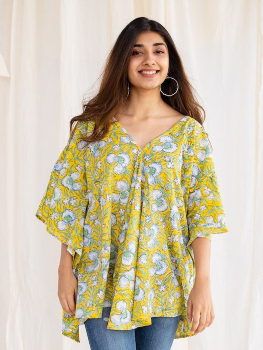 THE INDIAN ETHNIC CO Women Yellow Loose Sanganeri Cotton Short Top