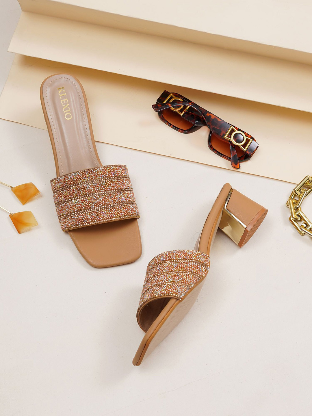 ALLEYSTRAP Women Embellished Block Heel Sandals