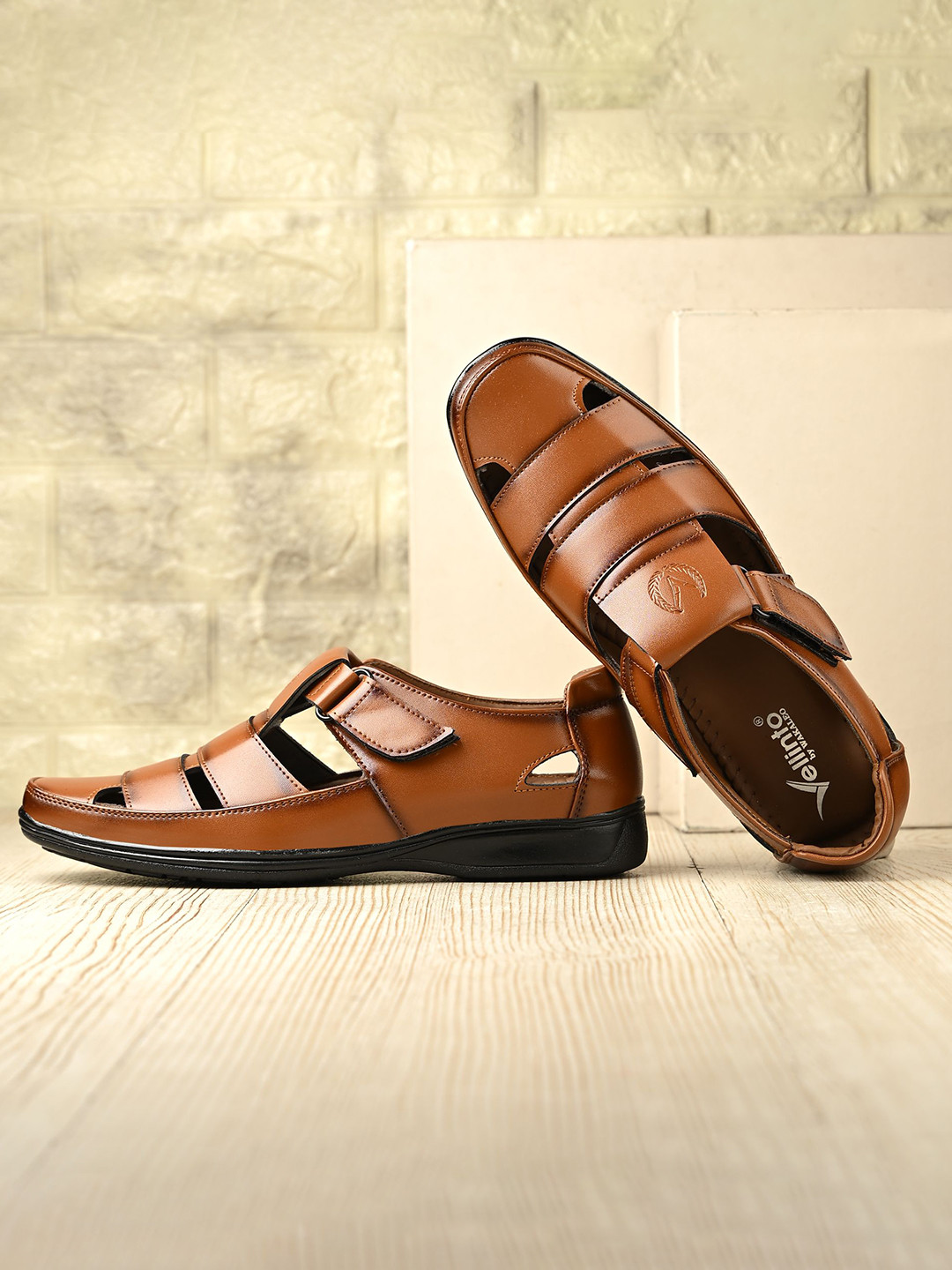Vellinto Men Ethnic Fisherman Sandals