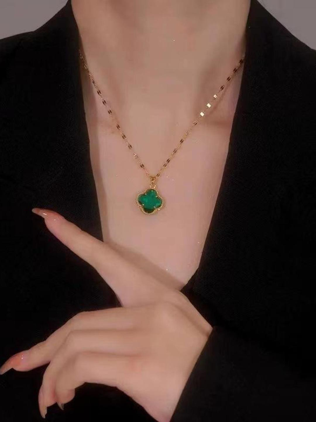 CARIA Green Clover Pendant Chain Gold-Plated Anti-Tarnish Necklace