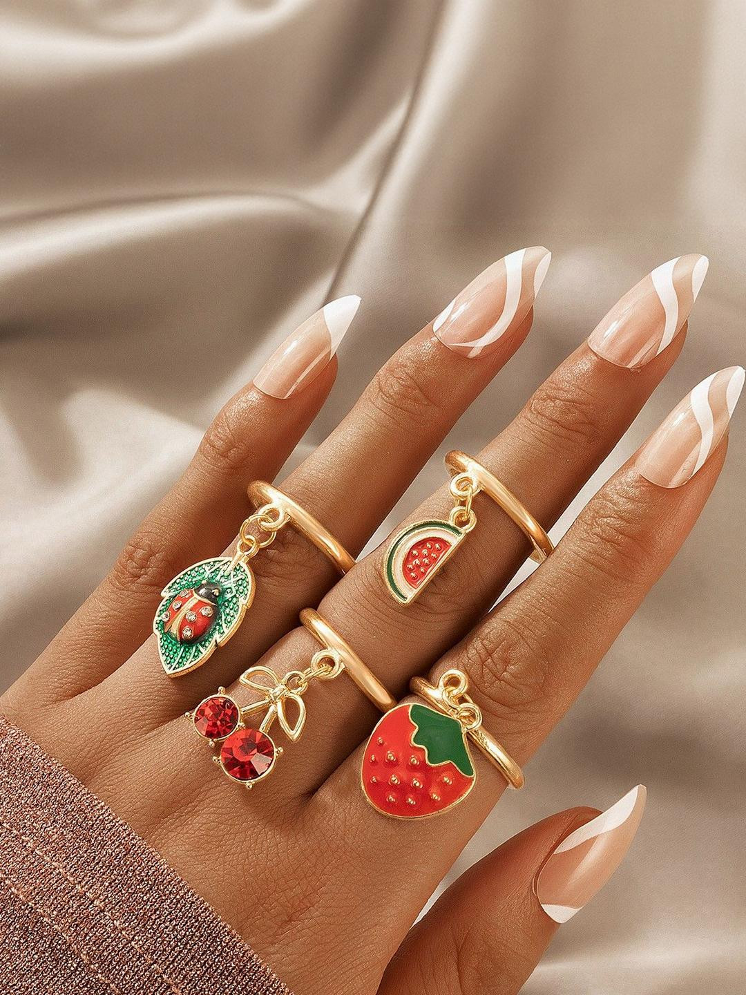 Arzonai Set of 4 Fruit Shaped Rings
