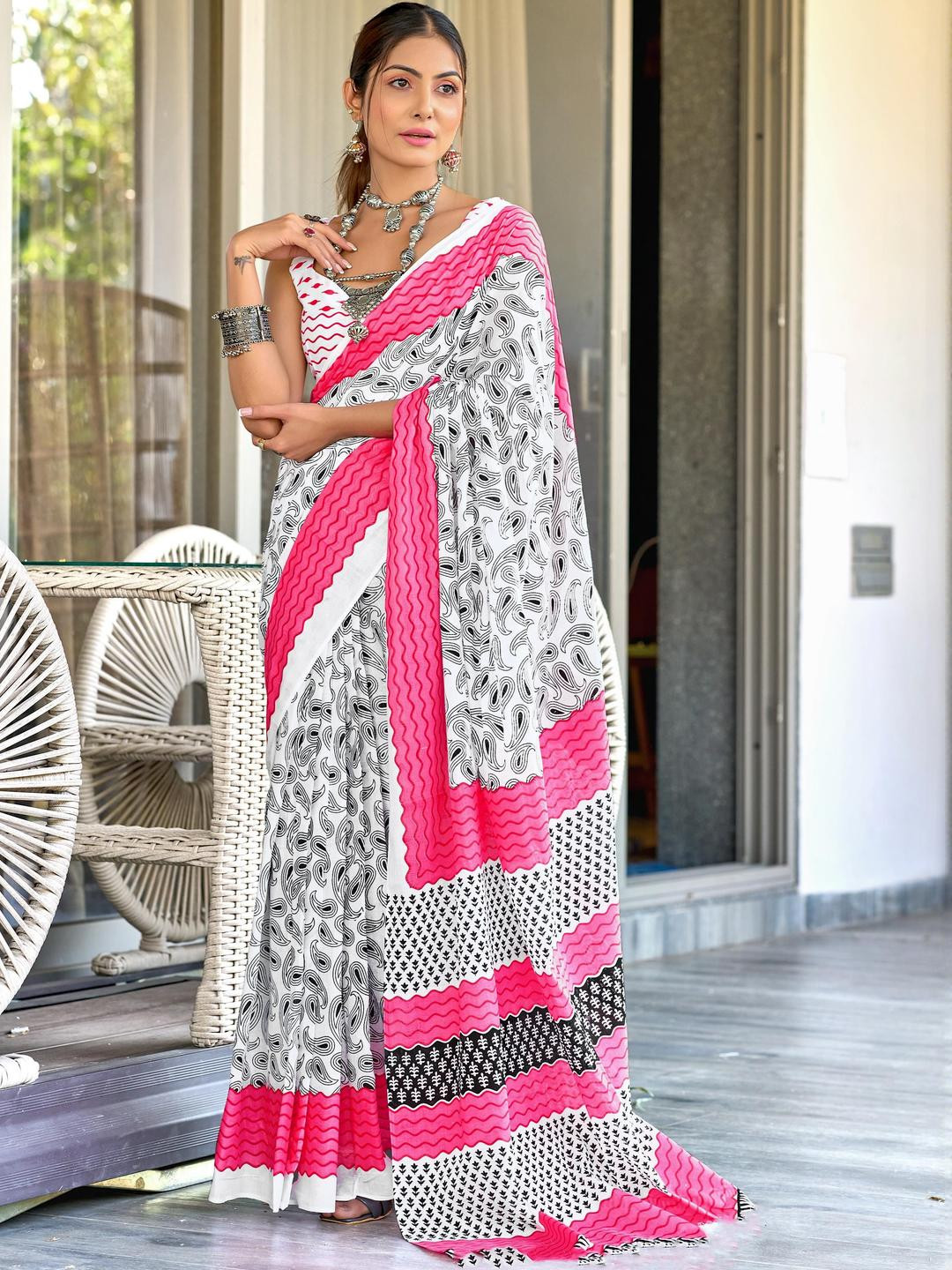 KALINI White Cotton Blend Printed Sarees