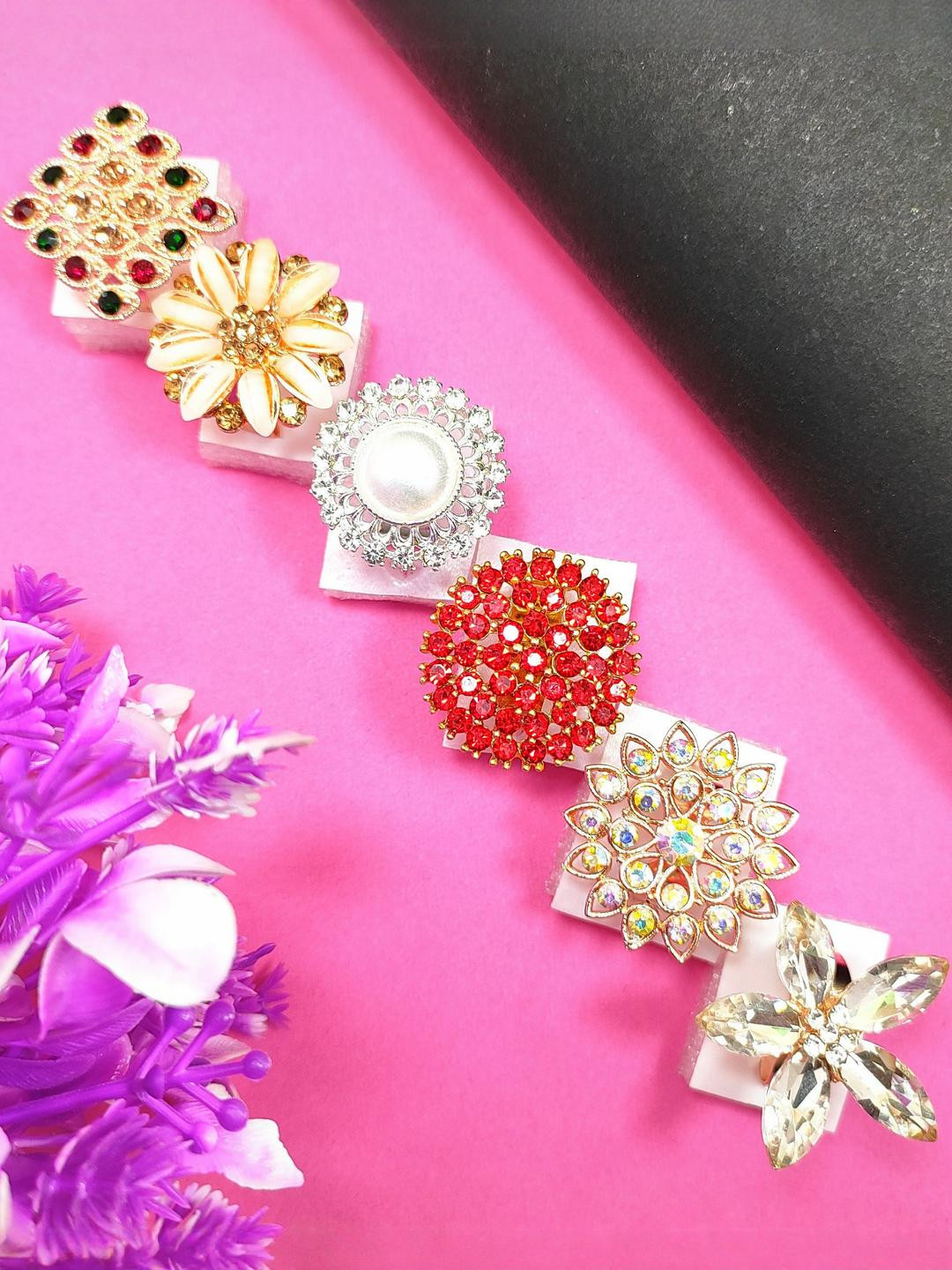 DIVYANSHI COLLECTION Pack Of 6 Ad Gold Plated Ring