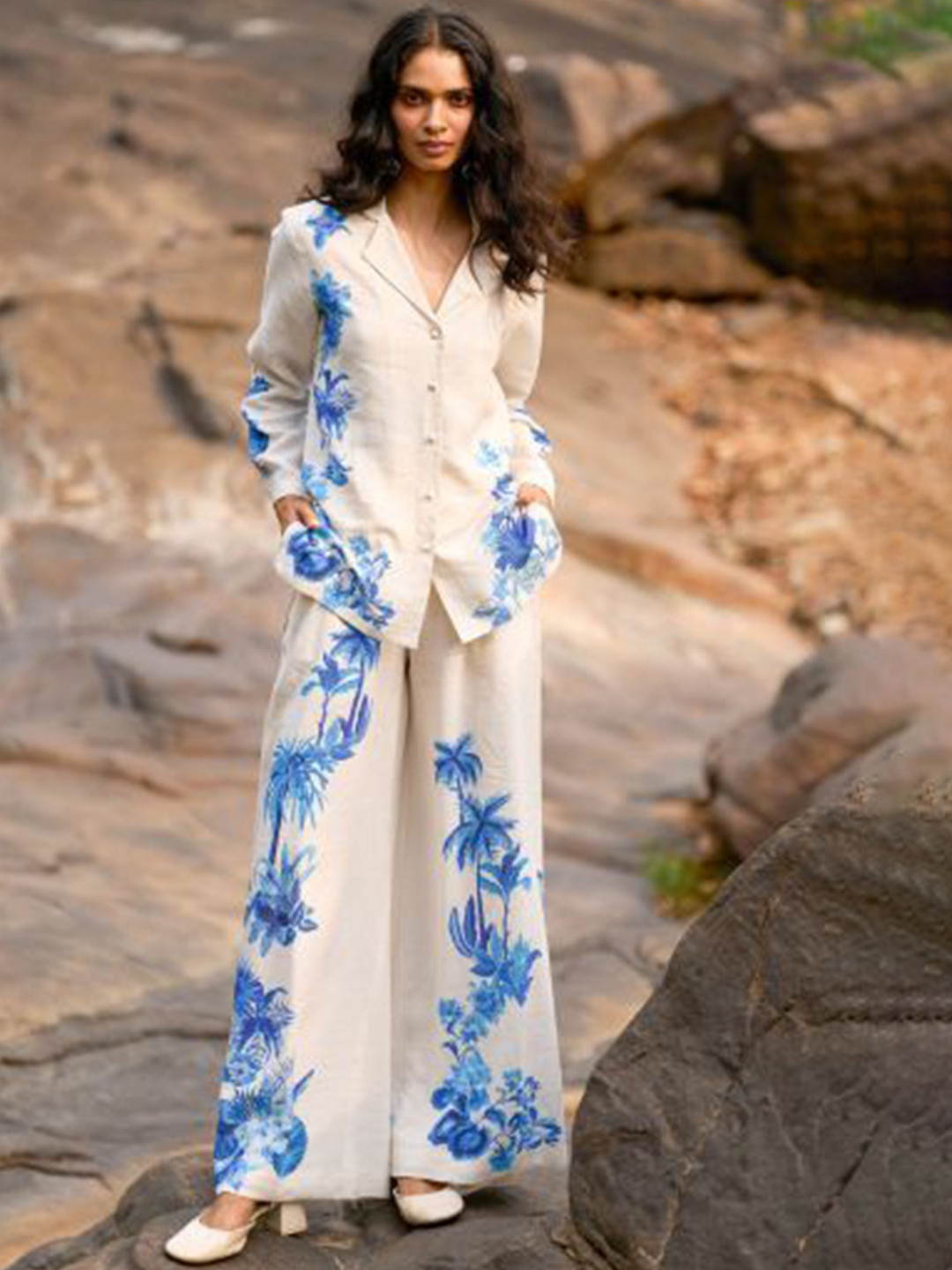 Dash and Dot Women Printed Linen Shirt & Pant Co-Ords