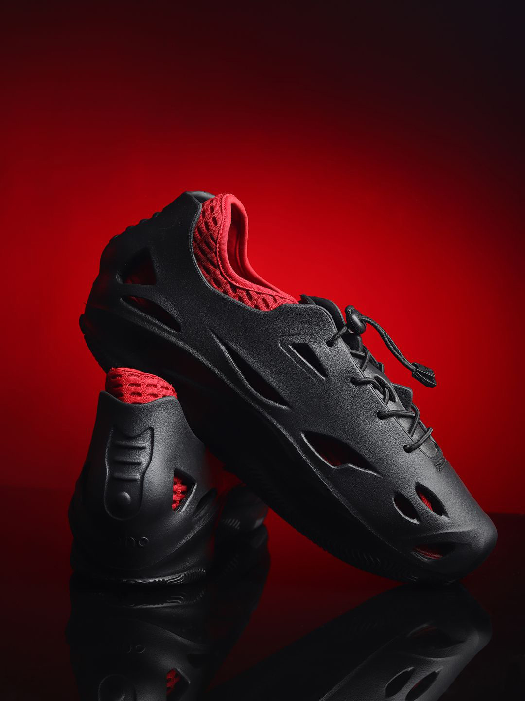 yoho Men Zogs & Comfortable Convertible Hybrid Clog-Sneaker